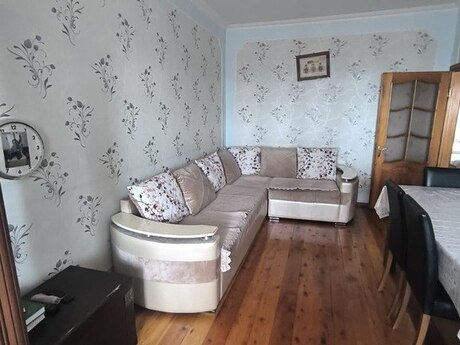 3 otaqlı köhnə tikili - Xalqlar Dostluğu m. - 90 m²