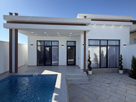 4 otaqlı həyət evi/bağ evi - Şüvəlan q. - 120 m²