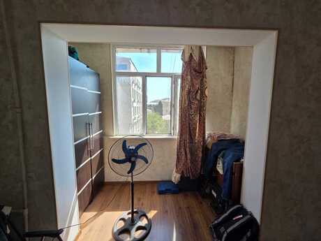 2 otaqlı köhnə tikili - Azadlıq Prospekti m. - 50 m²