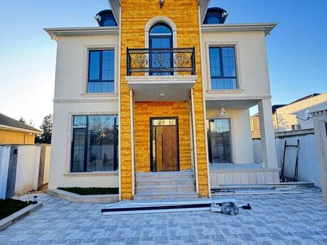 4 otaqlı həyət evi/bağ evi - Şüvəlan q. - 200 m²