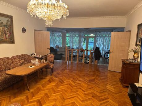 Объявление №5623555 - Баку, пос. Бильгях, 6-комн., 200 м²