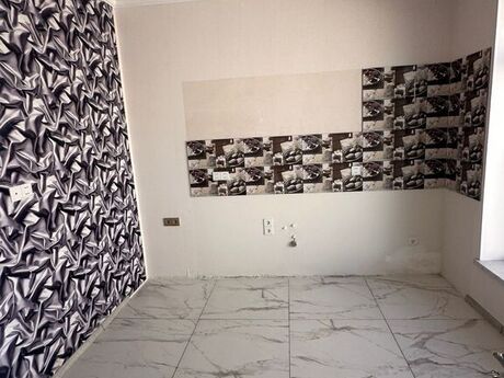 3 otaqlı həyət evi/bağ evi - Novxanı q. - 100 m²