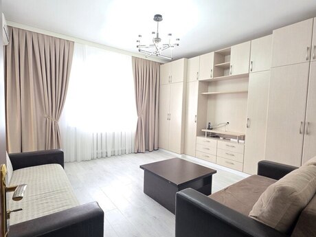 Объявление №5624340 - Баку, м. Элмляр Академиясы, 3-комн., 68 м², 4/16 этаж