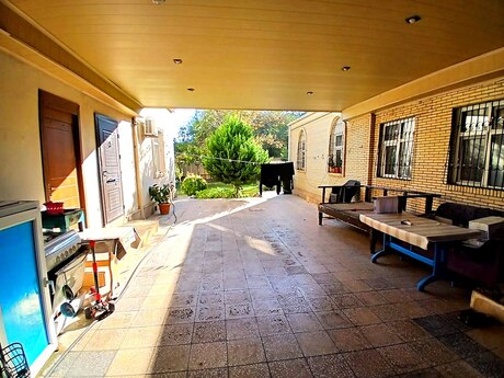 Elan №5624636 - Bakı, Qara Qarayev m., 6 otaqlı, 150 m²