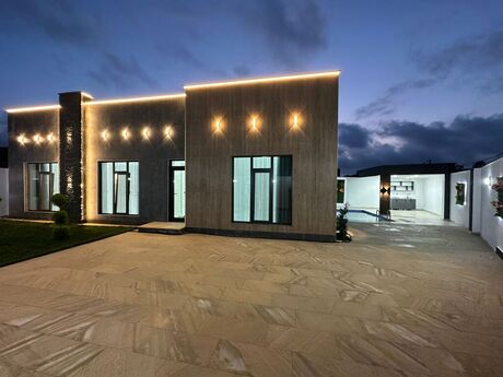 4 otaqlı həyət evi/bağ evi - Şüvəlan q. - 170 m²