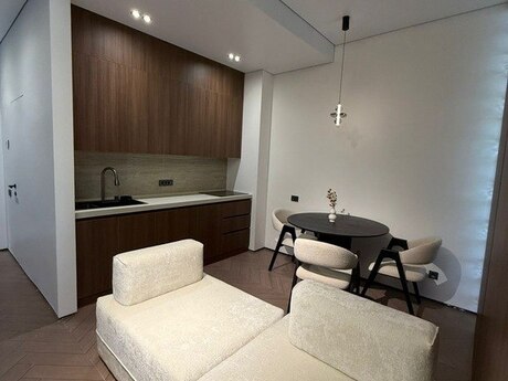 Объявление №5625092 - Баку, пос. Sea Breeze, 2-комн., 55.8 м², 1/7 этаж