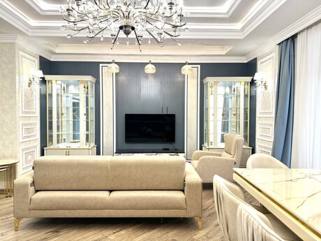 3 otaqlı yeni tikili - Ağ şəhər q. - 120 m²