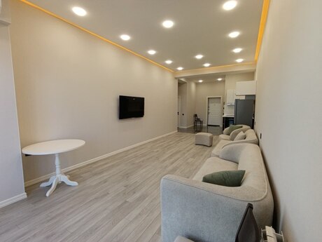 2-room apartment for rent, 74 m², İçəri Şəhər: 1 400 ₼/mo 4