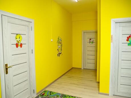 Obyekt - Xalqlar Dostluğu m. - 425 m²
