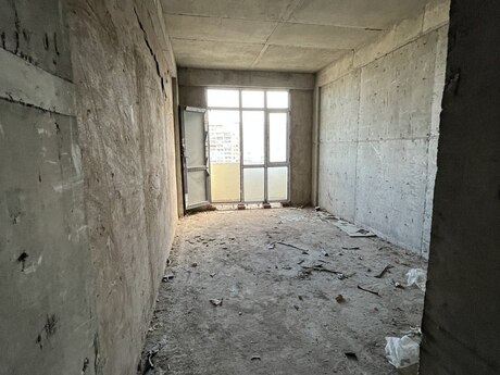 2 otaqlı yeni tikili - 9-cu mikrorayon q. - 99 m²