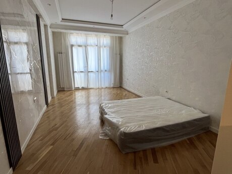 3 otaqlı yeni tikili - Memar Əcəmi m. - 119 m²