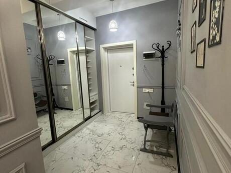 3 otaqlı yeni tikili - 28 May m. - 85 m²