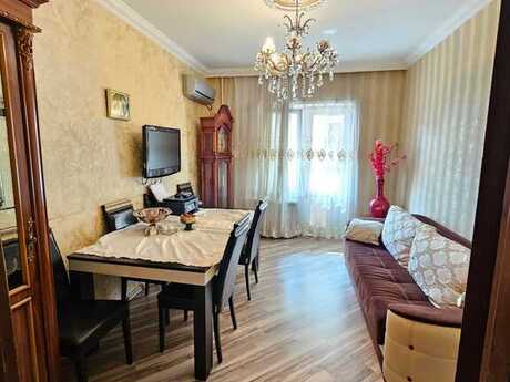 5 otaqlı köhnə tikili - Yeni Yasamal q. - 120 m²