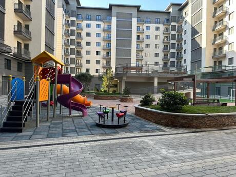 3 otaqlı mənzil, 156 m², Ağ şəhər: 700 200 ₼ 4