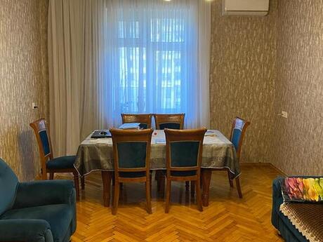 3 otaqlı köhnə tikili - Nərimanov r. - 100 m²