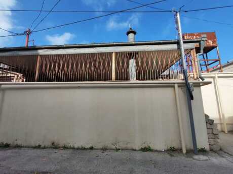 8 otaqlı həyət evi/bağ evi - Nəsimi m. - 200 m²