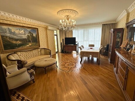 Объявление №5629227 - Баку, Наримановский  р., 3-комн., 140 м², 4/17 этаж