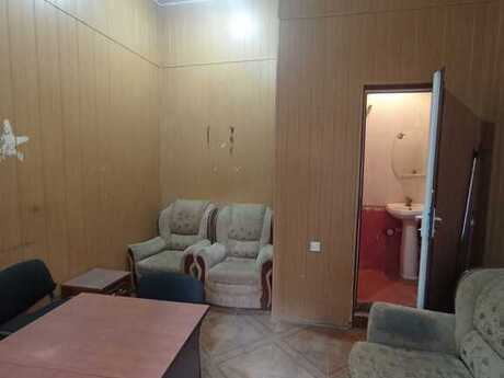 Obyekt - İnşaatçılar m. - 80 m²