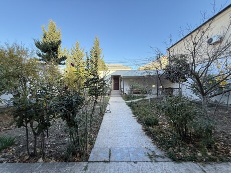 6 otaqlı həyət evi, 400 m², Badamdar: 875 000 ₼ 2