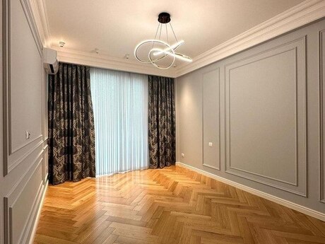 4 otaqlı yeni tikili - Elmlər Akademiyası m. - 185 m²