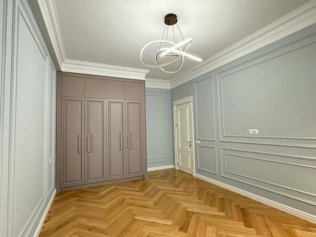 4 otaqlı yeni tikili - Elmlər Akademiyası m. - 185 m²