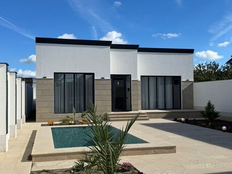 4 otaqlı həyət evi/bağ evi - Şüvəlan q. - 170 m²