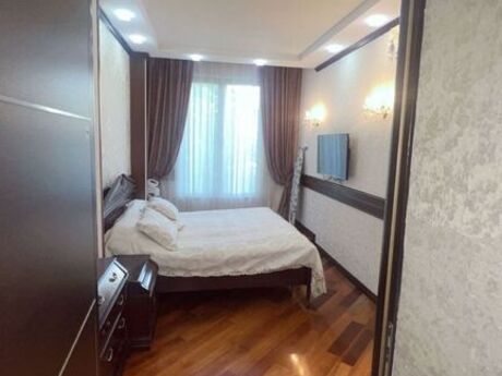 3 otaqlı köhnə tikili - Nəsimi r. - 98 m²