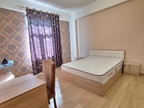 Kirayə 3 otaqlı mənzil, 122 m², 28 May: 1 245 ₼/ay 4