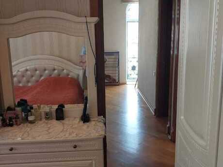 5 otaqlı həyət evi, 200 m², Bakıxanov: 260 000 ₼ 2