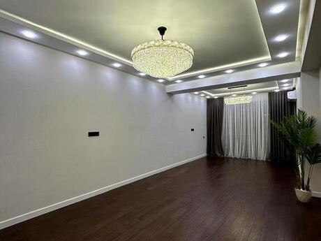 3 otaqlı yeni tikili - Elmlər Akademiyası m. - 172 m²