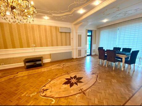 3-комн. новостройка - м. Шах Исмаил Хатаи - 220 м²