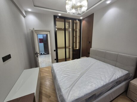 2 otaqlı yeni tikili - Şah İsmayıl Xətai m. - 68 m²