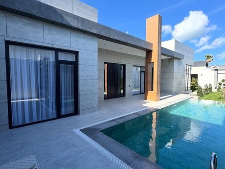 5 otaqlı həyət evi/bağ evi - Şüvəlan q. - 240 m²