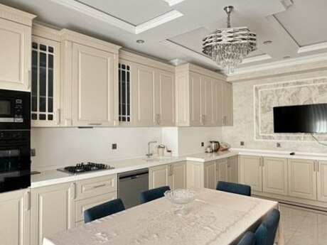 3-комн. новостройка - м. Шах Исмаил Хатаи - 145 м²