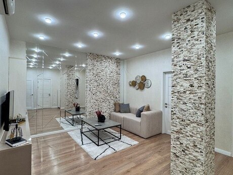 Объявление №5632972 - Баку, пос. Аг шехер, 3-комн., 92 м², 7/7 этаж