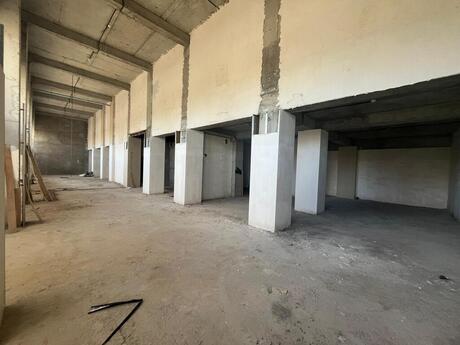 Obyekt - Ağ şəhər q. - 360 m²