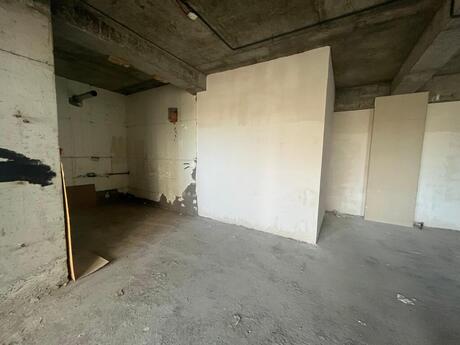 Obyekt - Ağ şəhər q. - 360 m²