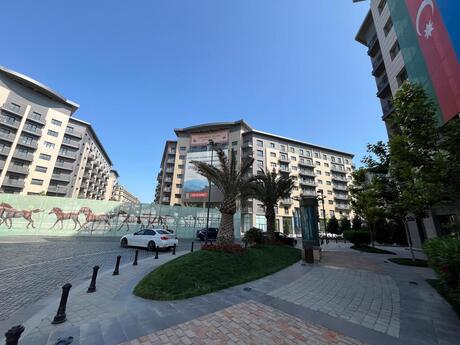 Obyekt - Ağ şəhər q. - 250 m²