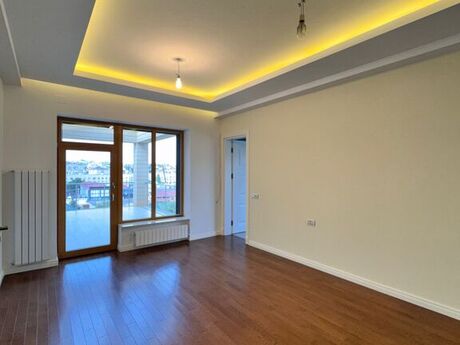 11 otaqlı həyət evi/bağ evi - Badamdar q. - 1400 m²