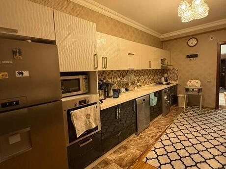 4 otaqlı yeni tikili - Elmlər Akademiyası m. - 180 m²