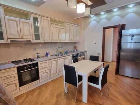 4 otaqlı mənzil, 170 m², Azadlıq Prospekti: 465 000 ₼ 4