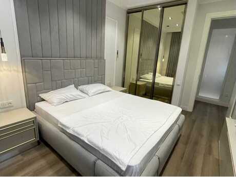 2 otaqlı yeni tikili - 8 Noyabr m. - 67 m²