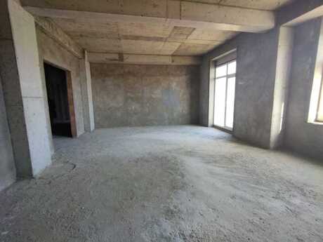 5 otaqlı yeni tikili - Şah İsmayıl Xətai m. - 246 m²