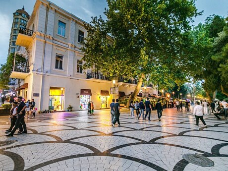 İçəri Şəhərdə 2 otaqlı mənzil günlük kirayə verilir, 30 m², 50 AZN/gün, şəkil 5 / 12