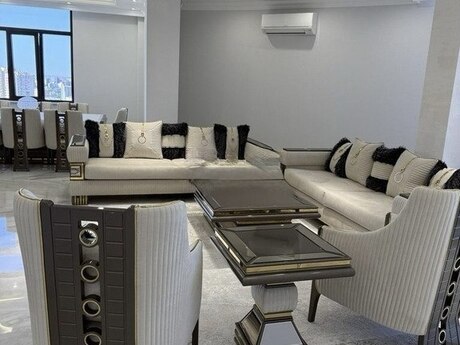 5 otaqlı yeni tikili - Elmlər Akademiyası m. - 287 m²