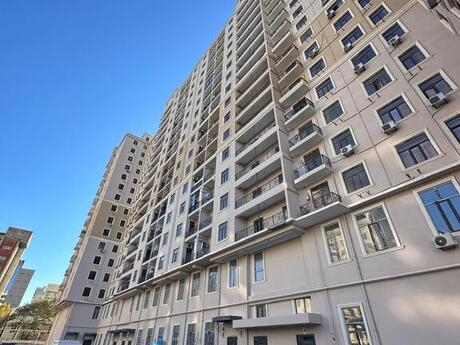 4 otaqlı yeni tikili - 8 Noyabr m. - 185 m²