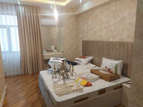 2 otaqlı yeni tikili - Şah İsmayıl Xətai m. - 96 m²
