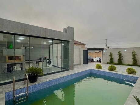 4 otaqlı həyət evi/bağ evi - Mərdəkan q. - 180 m²