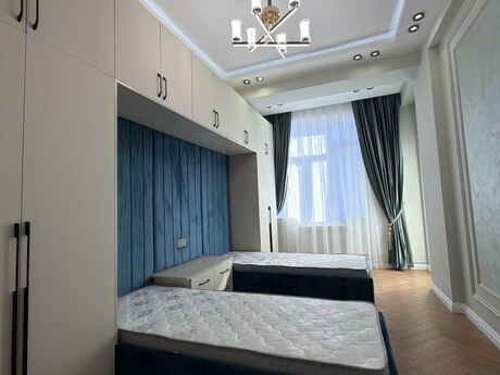 3 otaqlı mənzil, 144 m², 28 May: 469 000 ₼ 3