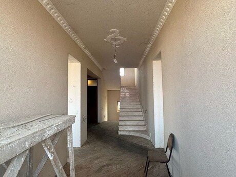 Obyekt - Novxanı q. - 920 m²